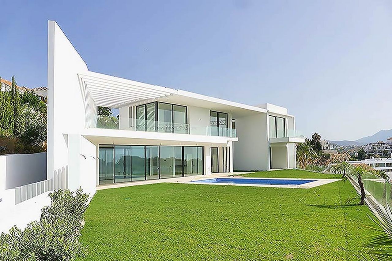 Villa 551 m2 in stile contemporaneo a Marbella