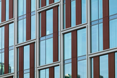 Edificio per uffici vicino al Paseo de Gracia a Barcellona
